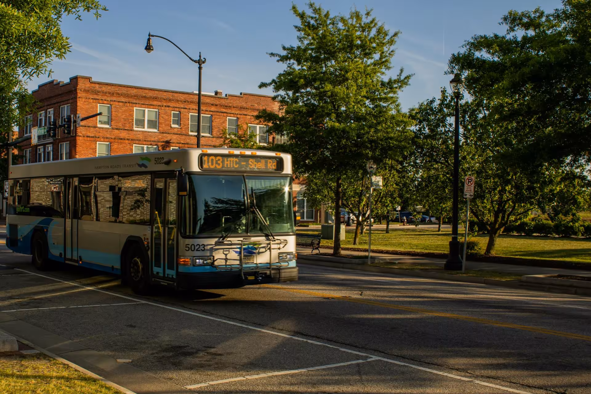 Miami bus accident attorney and personal injury lawyers helping clients